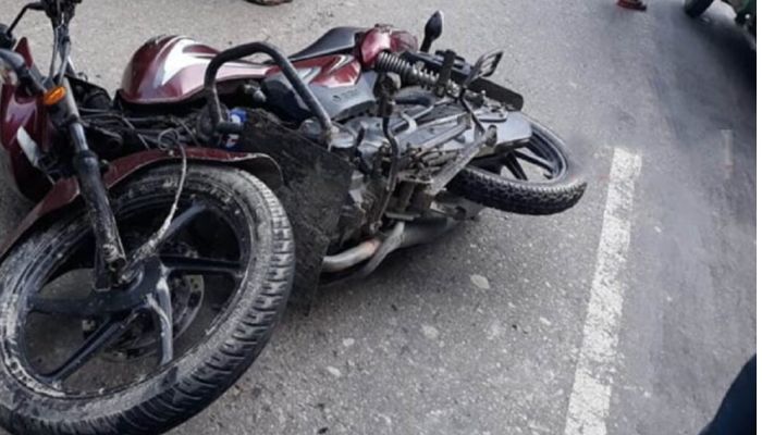 রাজধানীর নিউ ইস্কাটনে ট্রাকের চাপায় ২ বন্ধুর মৃত্যু